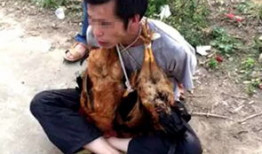 男生搞鸡视频,男生搞鸡视频引发的道德争议